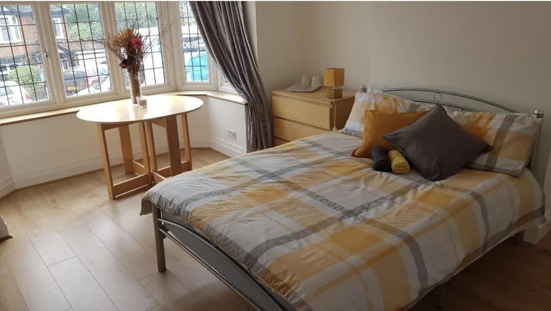 Cosy Studio Wembley Stadium Gem Apartamento Exterior foto